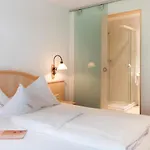 Hotel Silbertal 3*