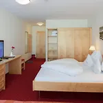 Hotel Silbertal 3*