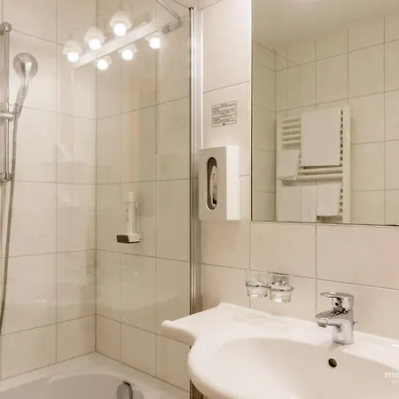 Hotel Silbertal Hotel 3*