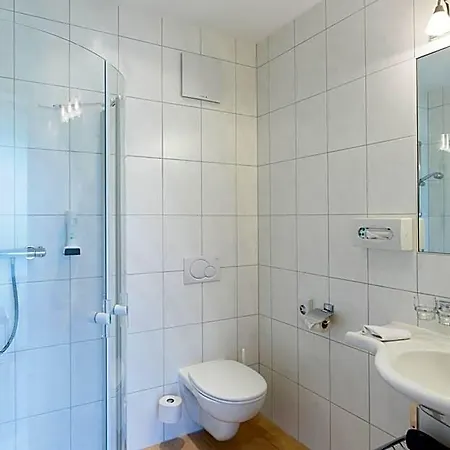 Hotel Silbertal Self-Checkin فندق سيلبيرتال